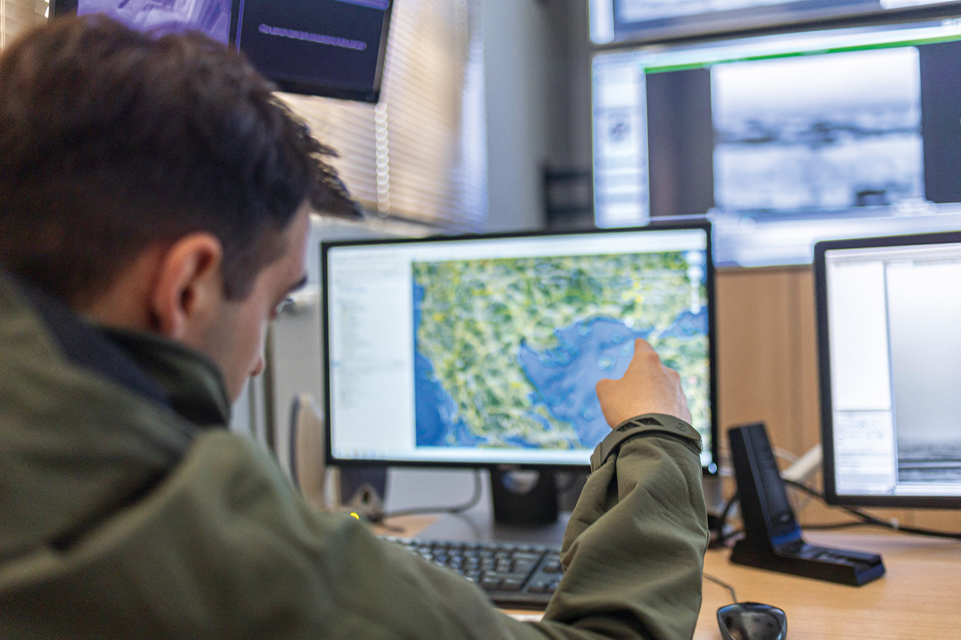 Κρίση Ιμίων και άλλες έκτακτες καταστάσεις: Διδάγματα για τη διαχείριση κρίσεων στον 21ο αιώνα-2