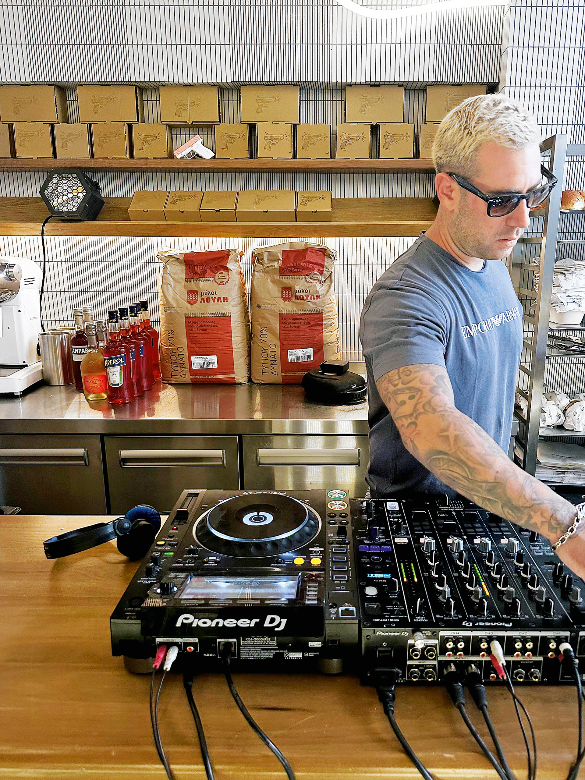 Ψωμί, κρουασάν και… πάρτι-2