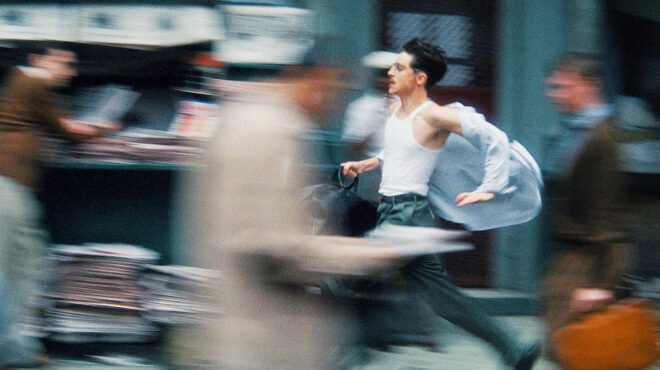 κυνηγώντας-το-όνειρο-με-μια-μικρή-ρακέ-564027838