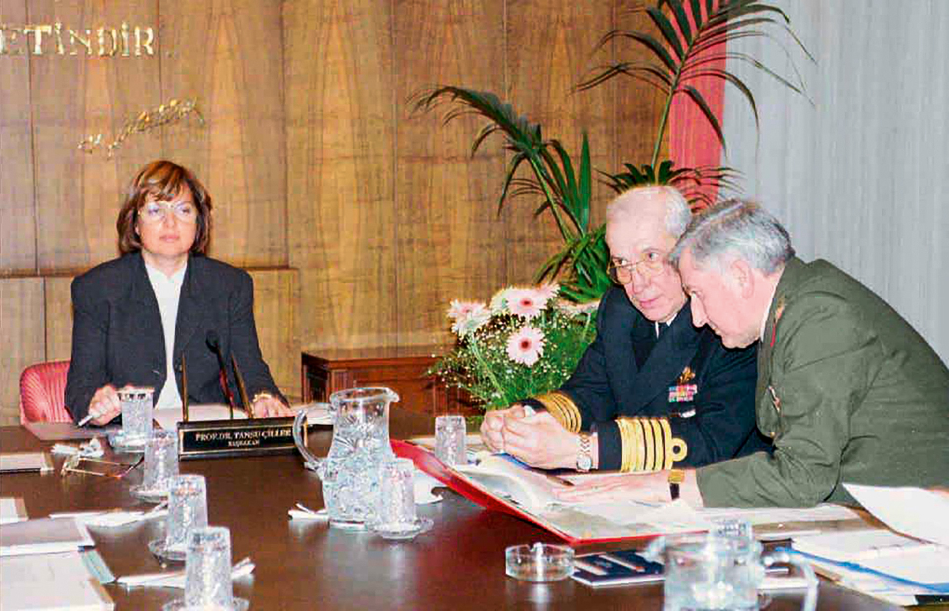 Tα διδάγματα μιας στρατηγικής μυωπίας και η ανάγκη για μια νέα δομή εθνικής ασφάλειας-2