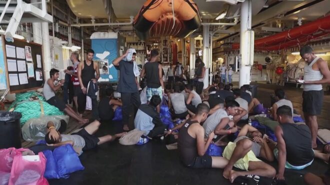 μεταφορά-αιτούντων-άσυλο-σε-τρίτες-χώ-564008545