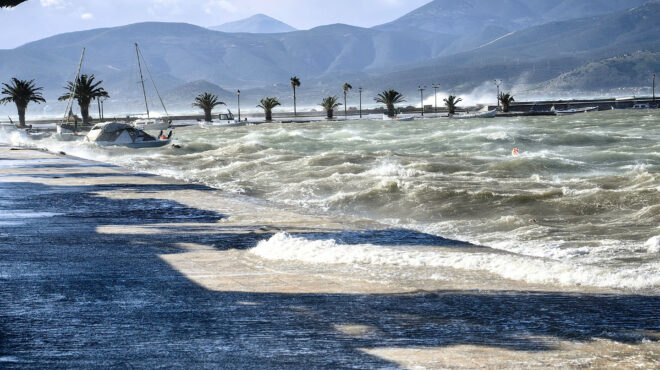 καιρός-θυελλώδεις-άνεμοι-καταιγίδες-564015991