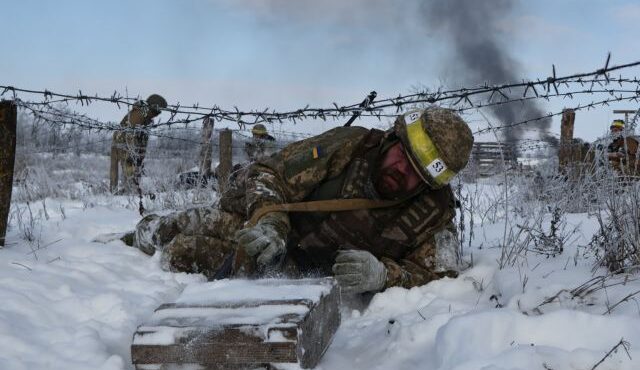 ποδαρικό-σε-ναρκοπέδιο-για-την-ουκρ-564004492