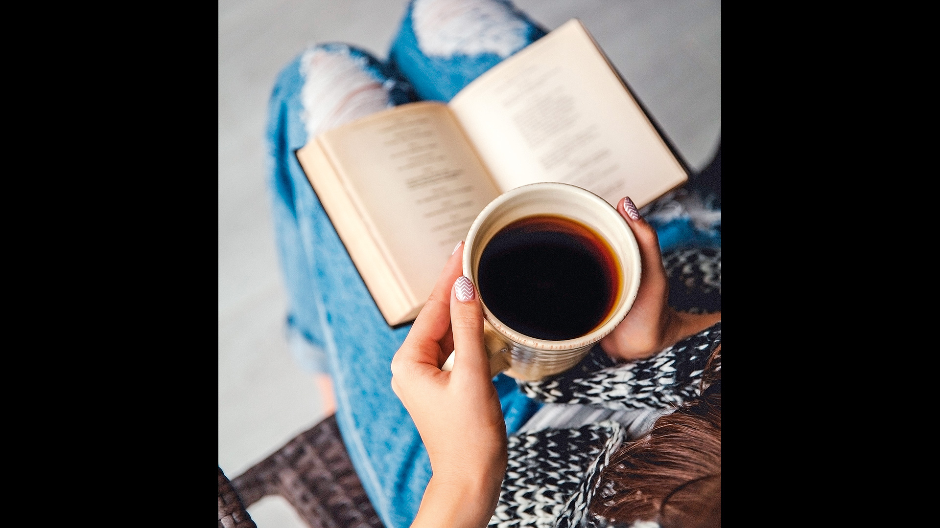 η-λογοτεχνία-των-λάικ-564052261