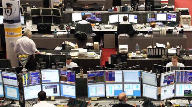 ρεκόρ-για-το-10ετές-ομόλογο-με-προσφορές-564020362