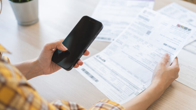 μήπως-τα-νοικοκυριά-αντέχουν-564051574