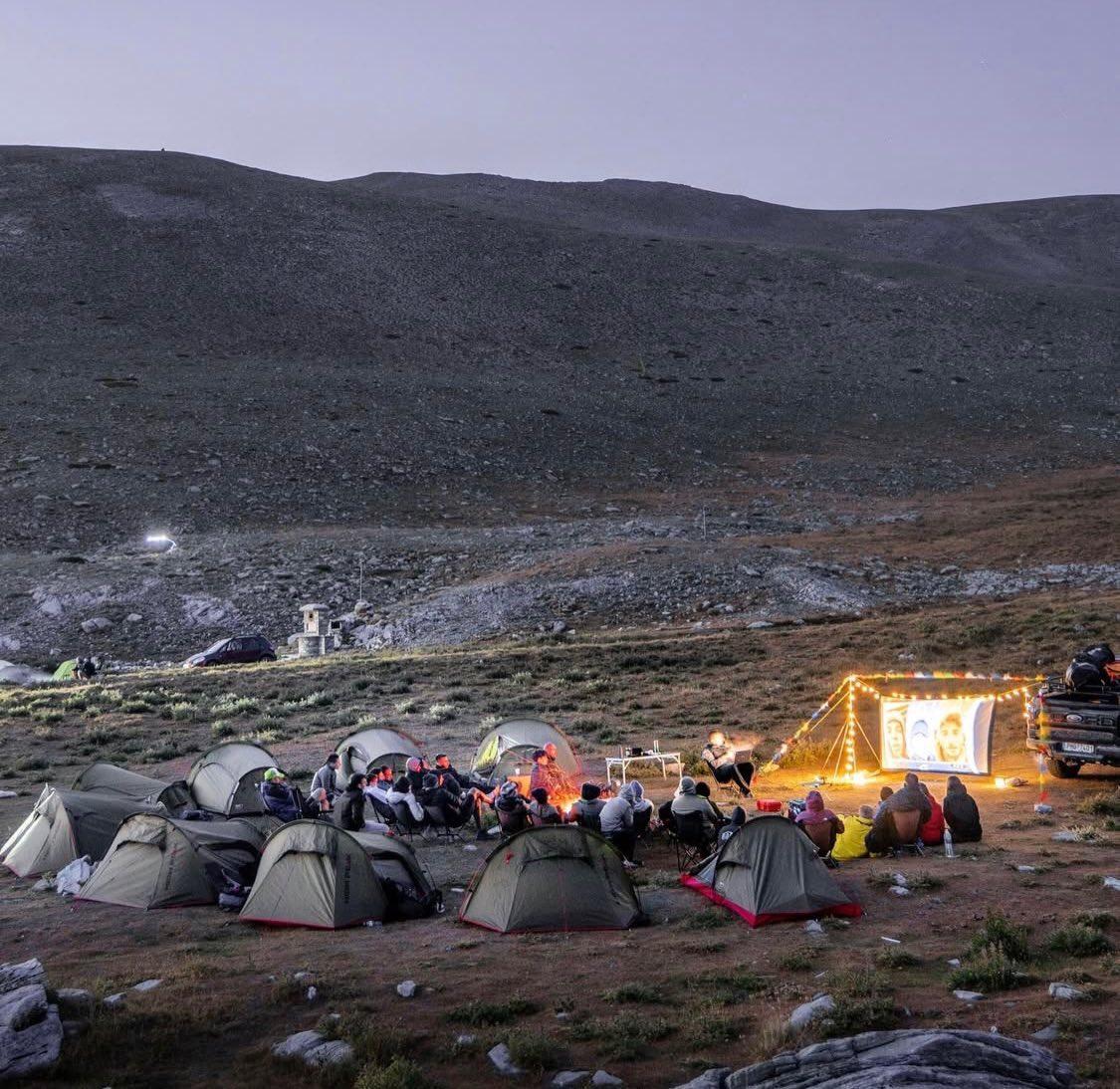 Ζευς ασύστολα Ξένιος-2