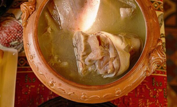 ο-παραδοσιακός-αρμένικος-πατσάς-χας-564015289