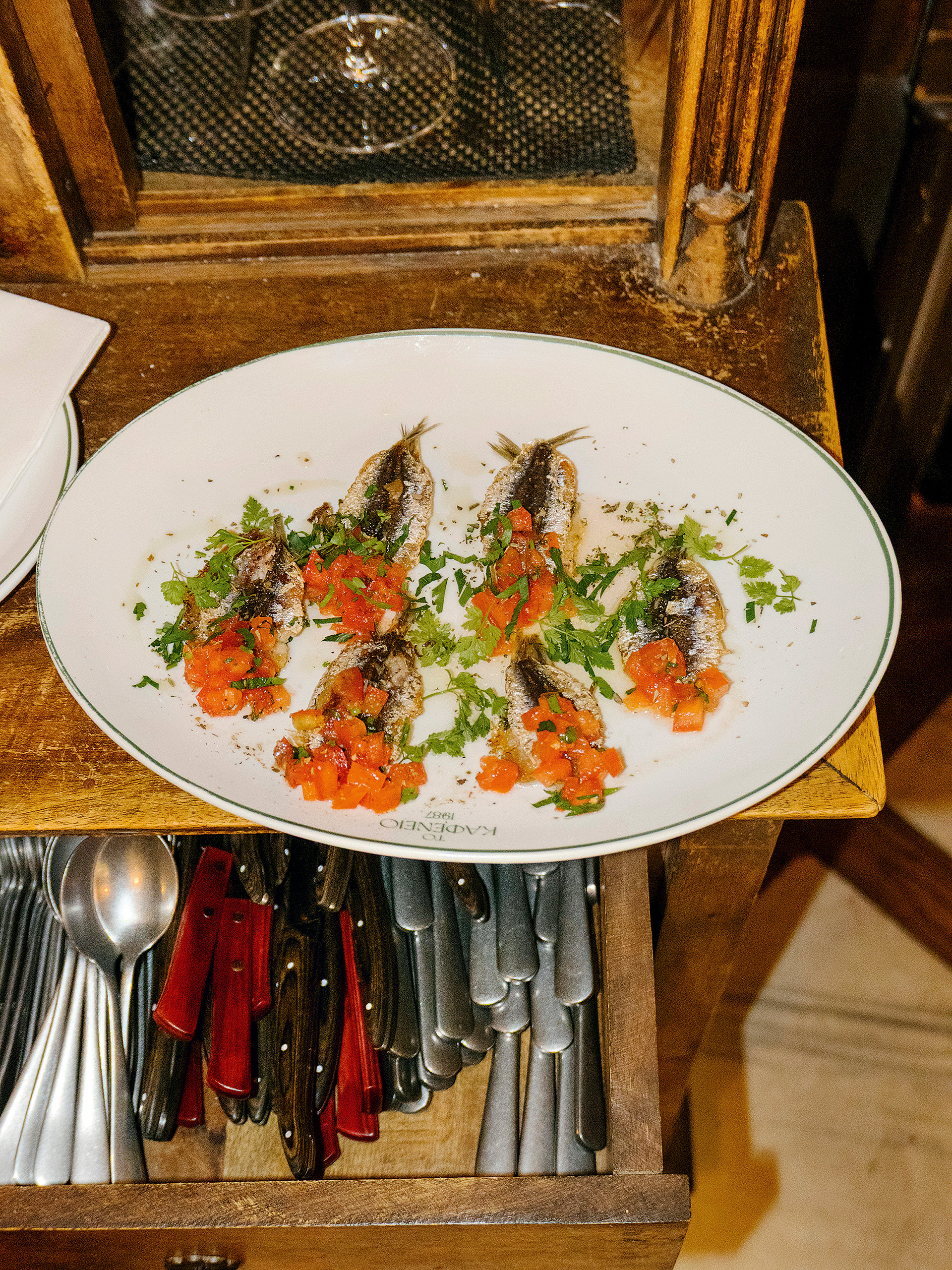 Πέντε νέα στέκια της Αθήνας για φαγητό και ποτό-3