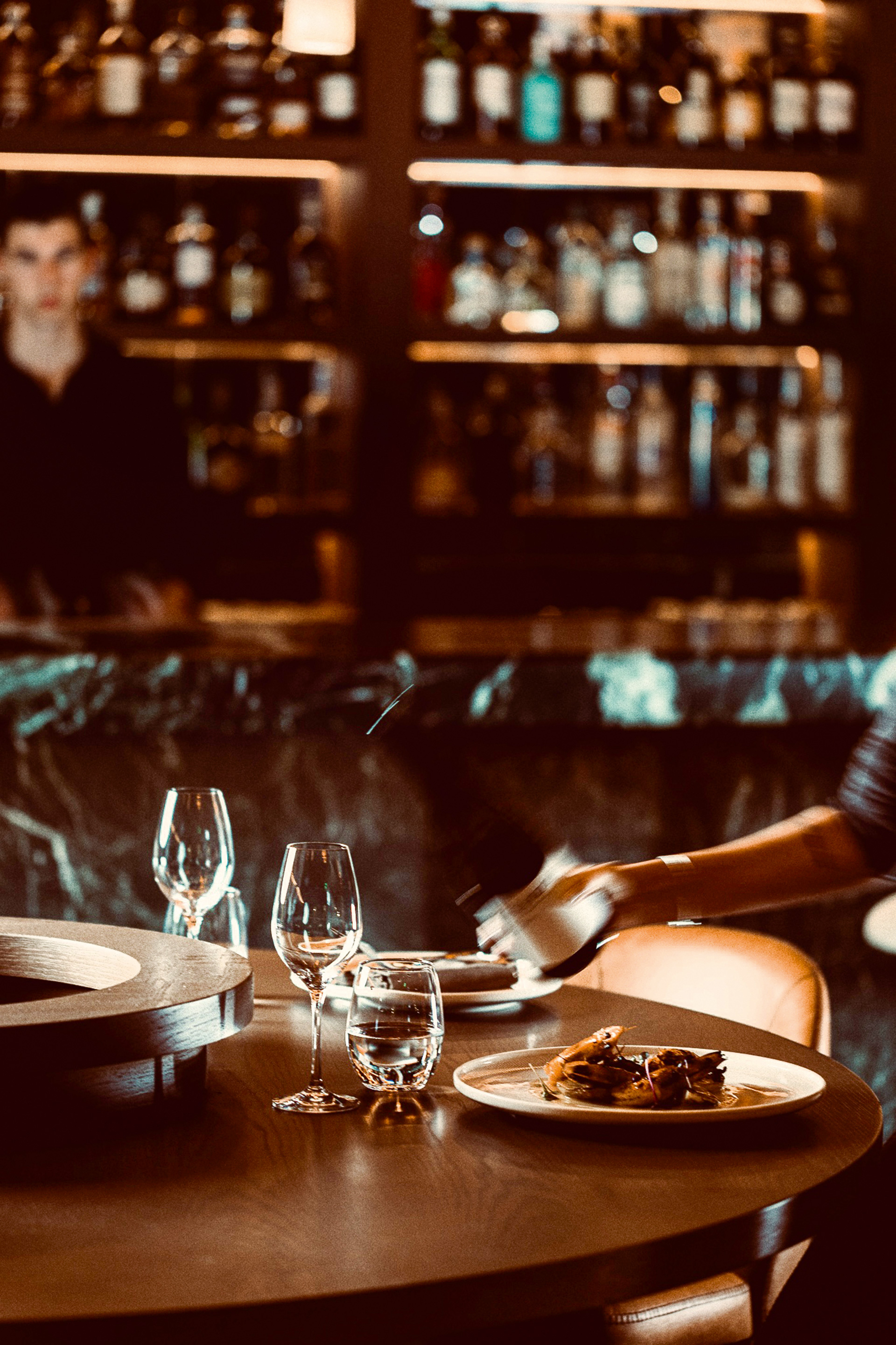 Πέντε νέα στέκια της Αθήνας για φαγητό και ποτό-5