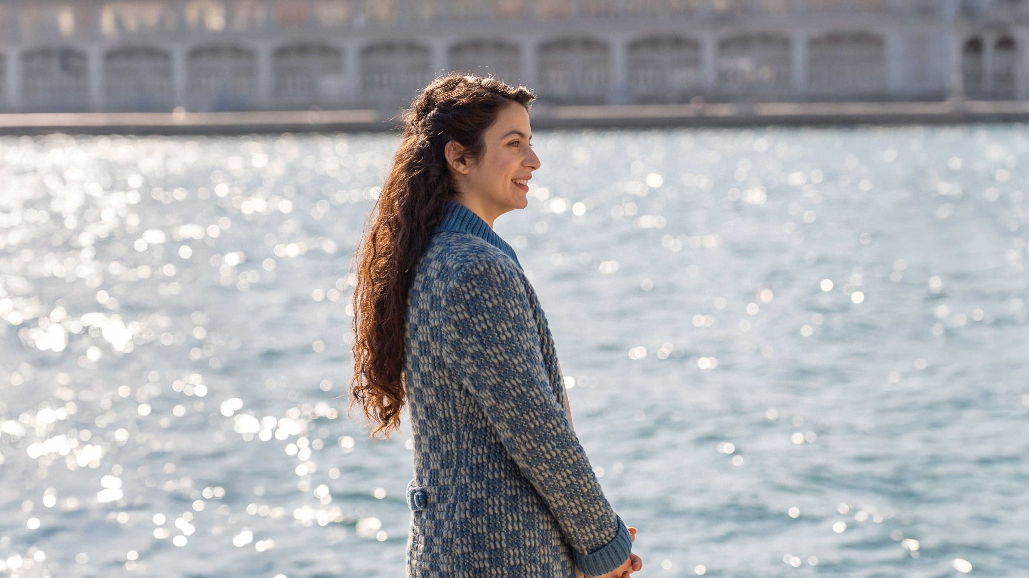 η-μουσική-μου-αφηγείται-μια-παράλληλ-564019354