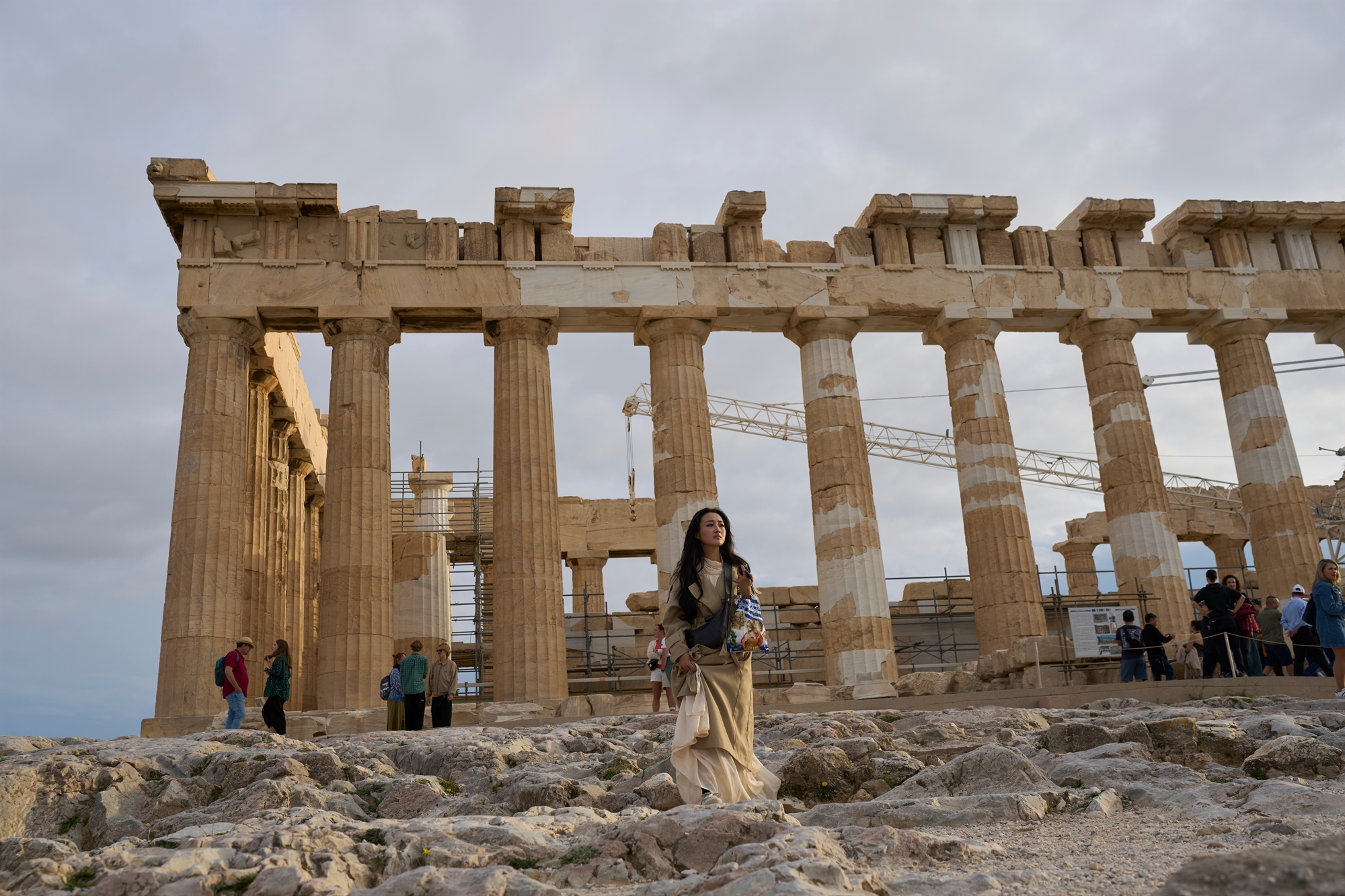Παρεμβάσεις που αγκαλιάζουν την Ακρόπολη-2