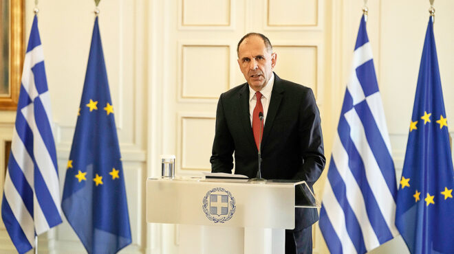 πολιτικά-μποφόρ-στην-αθήνα-για-τη-βενε-564008521