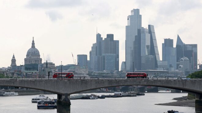 τα-άδεια-γραφεία-μετατρέπονται-σε-ξεν-564048700