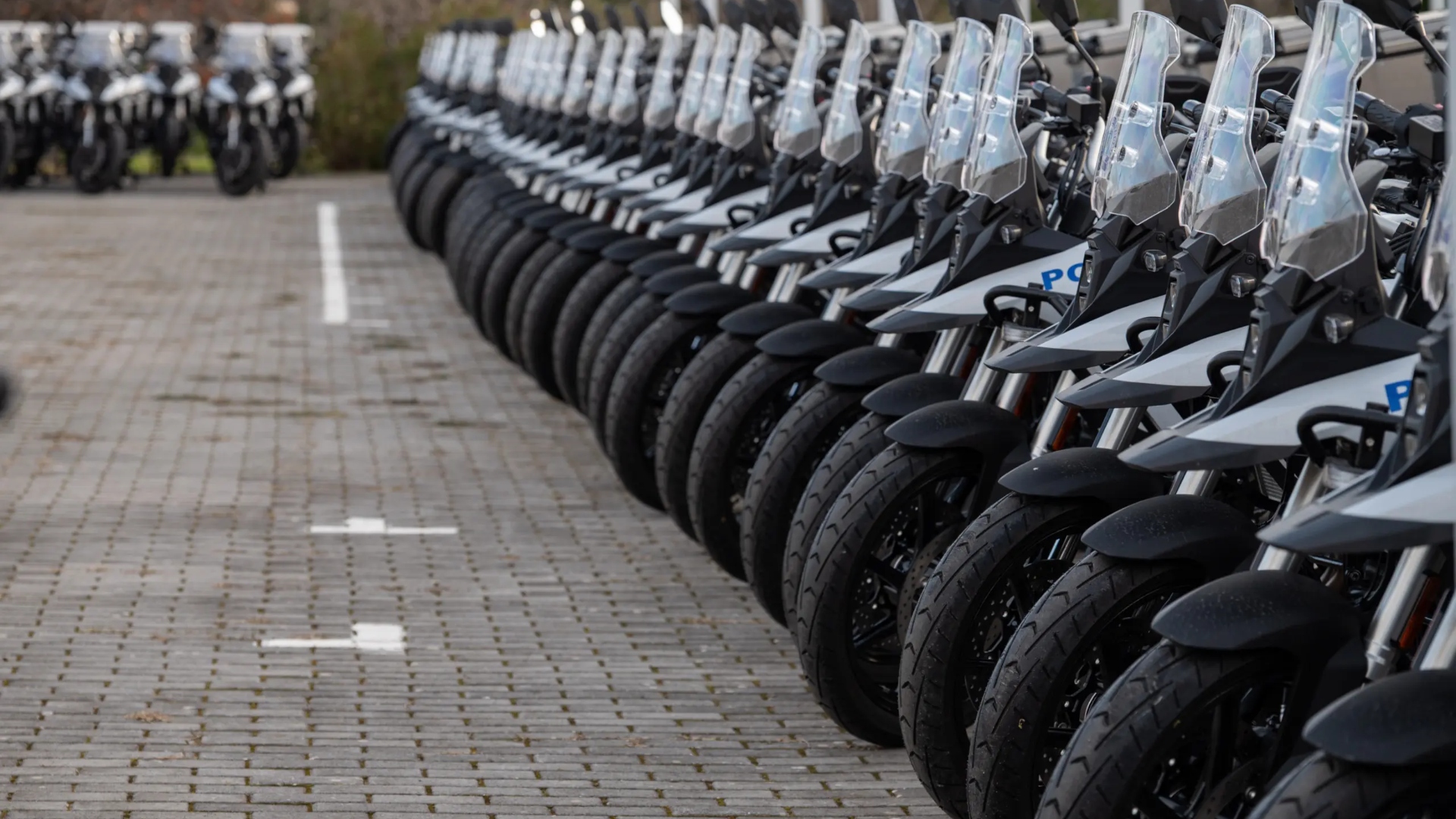 ΕΛ.ΑΣ.: Ενισχύεται με 431 μοτοσικλέτες μέσω του προγράμματος «ΑΙΓΙΣ»-1