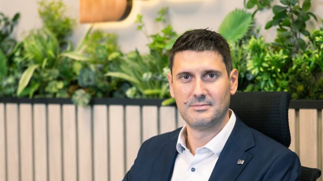 η-ελληνική-οικονομία-σε-αναζήτηση-μοχ-564047113