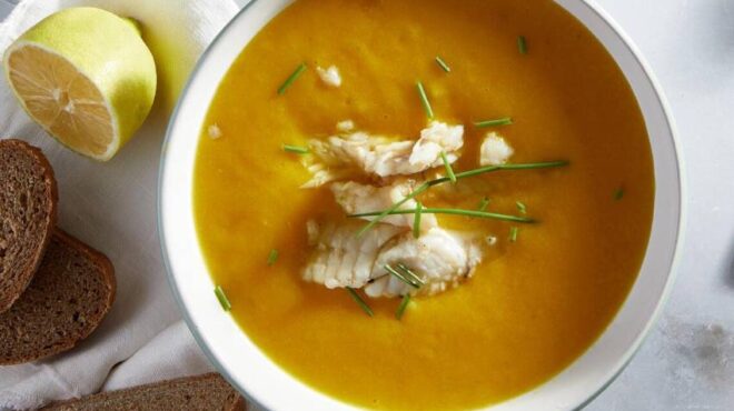 ψαρόσουπα-με-λαχανικά-και-κρόκο-κοζάν-564033052