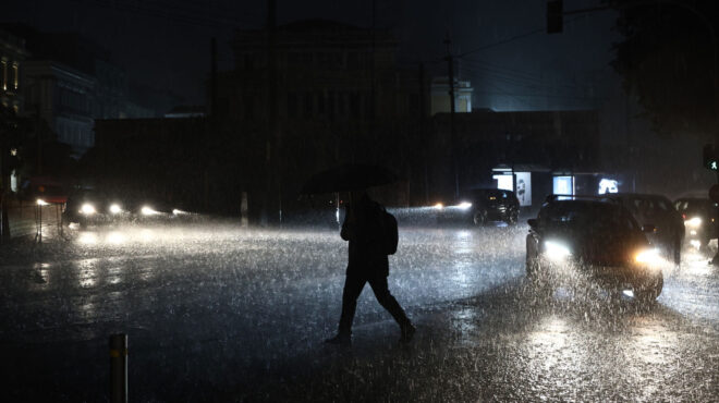 κακοκαιρία-πότε-υποχωρούν-τα-έντονα-φ-564034039