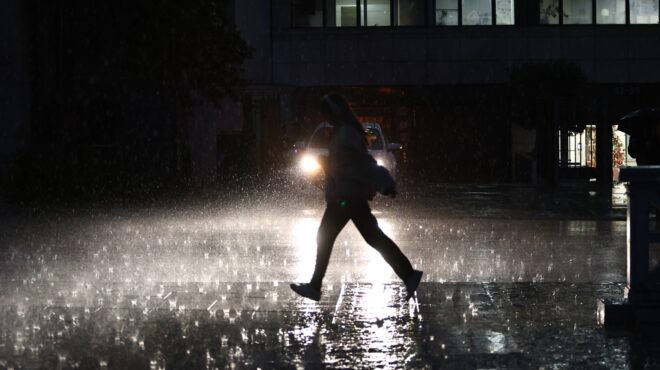 κακοκαιρία-με-ισχυρές-καταιγίδες-και-564007300