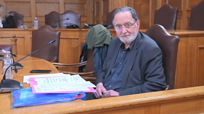 λαφαζάνης-στην-εξεταστική-για-οπεκεπ-564031960