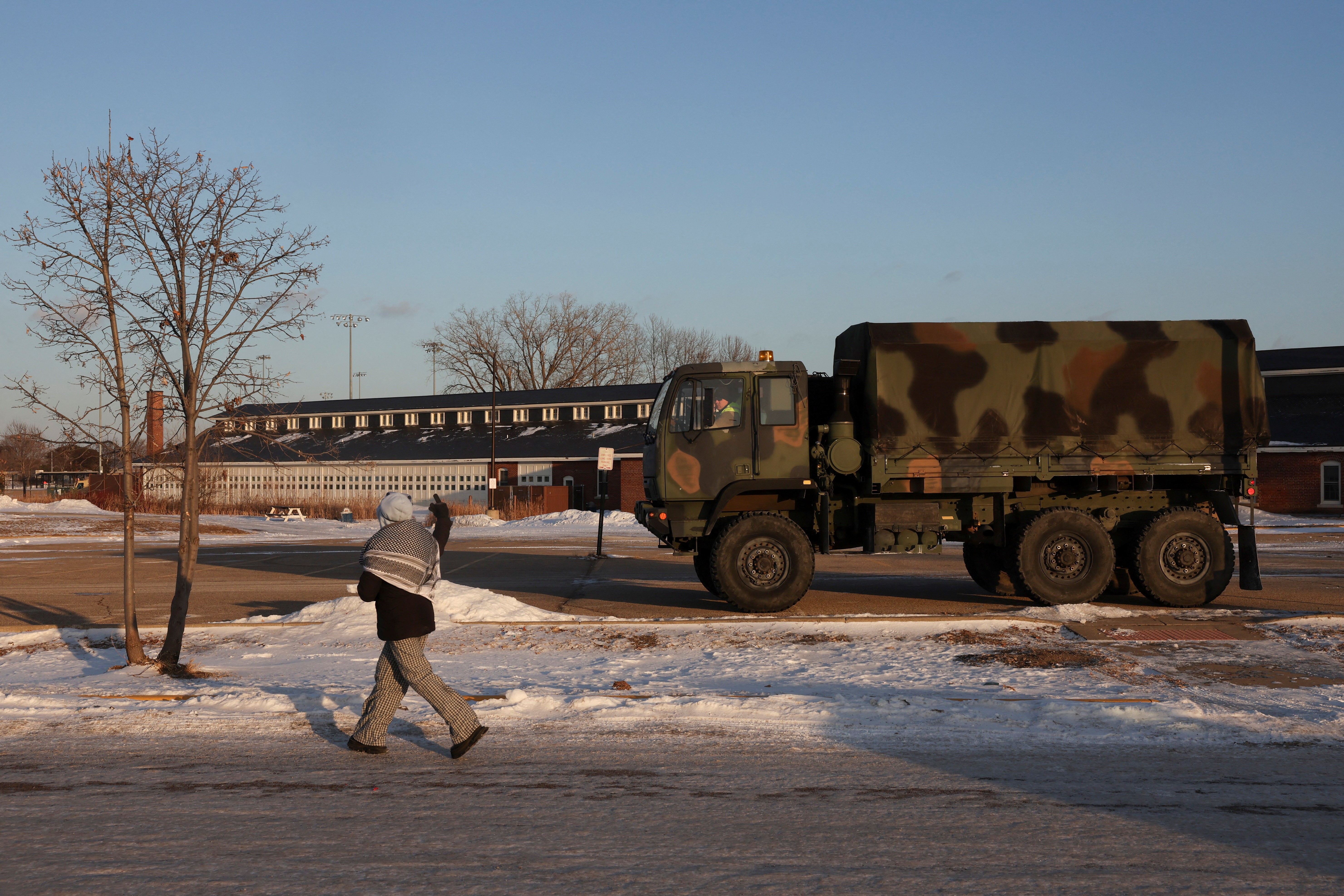 ΗΠΑ: «Καζάνι που βράζει» μετά τον νέο θάνατο από πυρά της ICE – Oι αντιδράσεις και η απάντηση Τραμπ-7