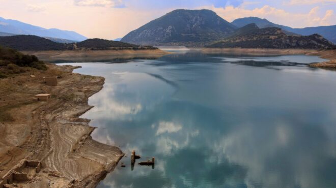 αυξήθηκαν-τα-αποθέματα-νερού-σε-λίμνη-564041059