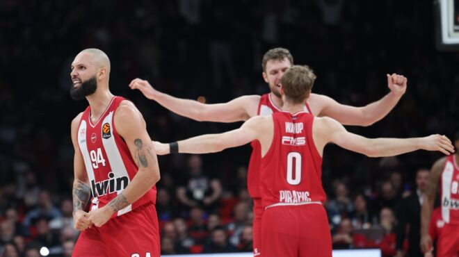 euroleague-πέμπτη-σερί-νίκη-και-4άδα-για-τον-ολυμ-564050413