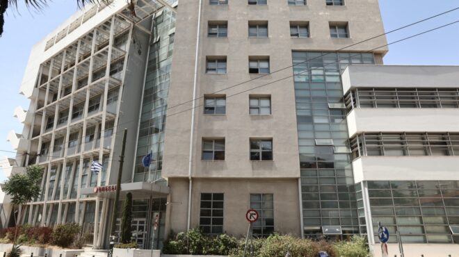 λαφαζάνης-στην-εξεταστική-για-οπεκεπ-564029629