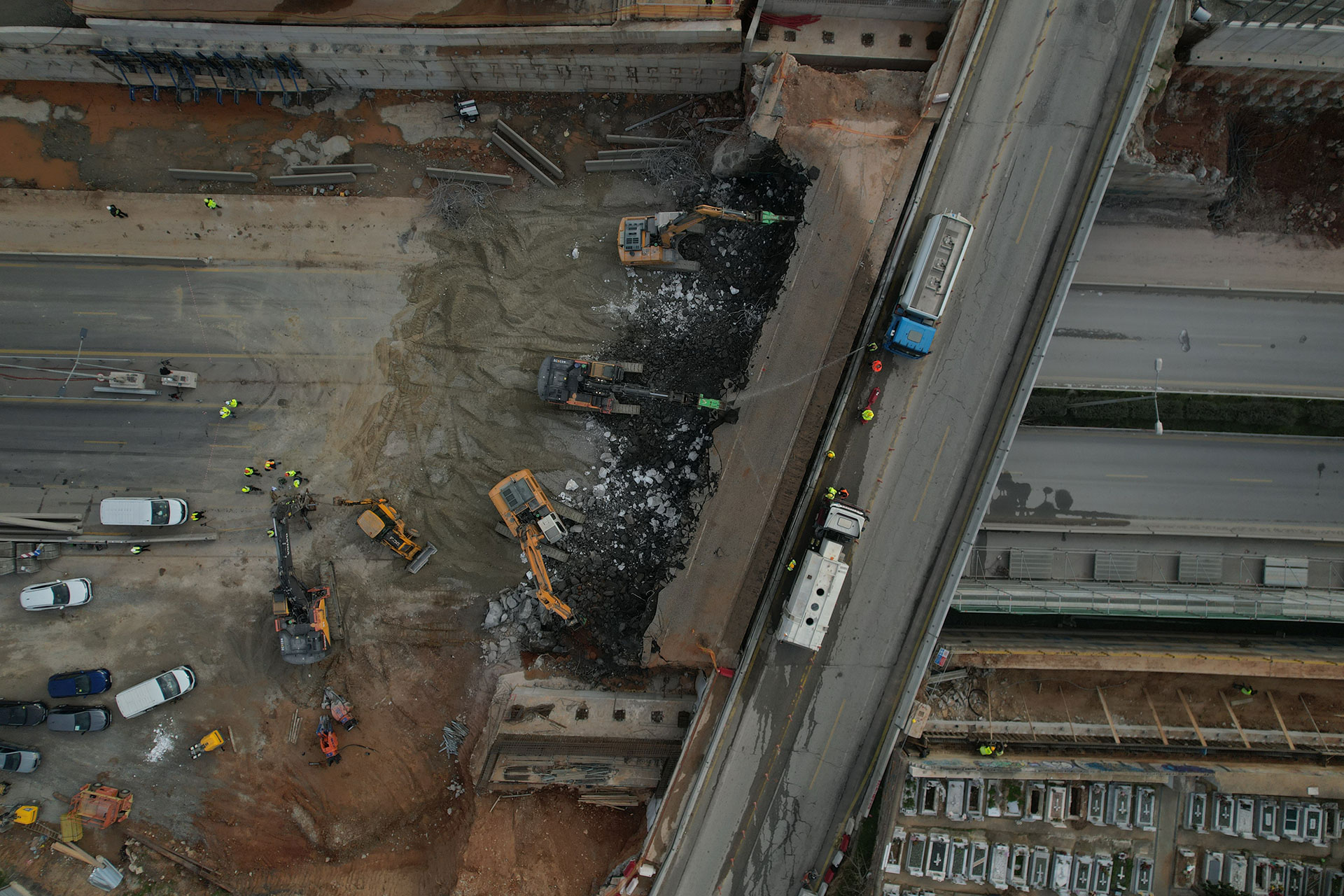 Θεσσαλονίκη: Κατεδαφίζεται η γέφυρα Πανοράματος-2