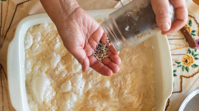 πατσαβουρόπιτα-με-τυριά-564030823