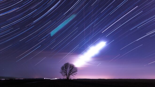 εκλείψεις-υπερπανσέληνοι-και-διάττο-564002743