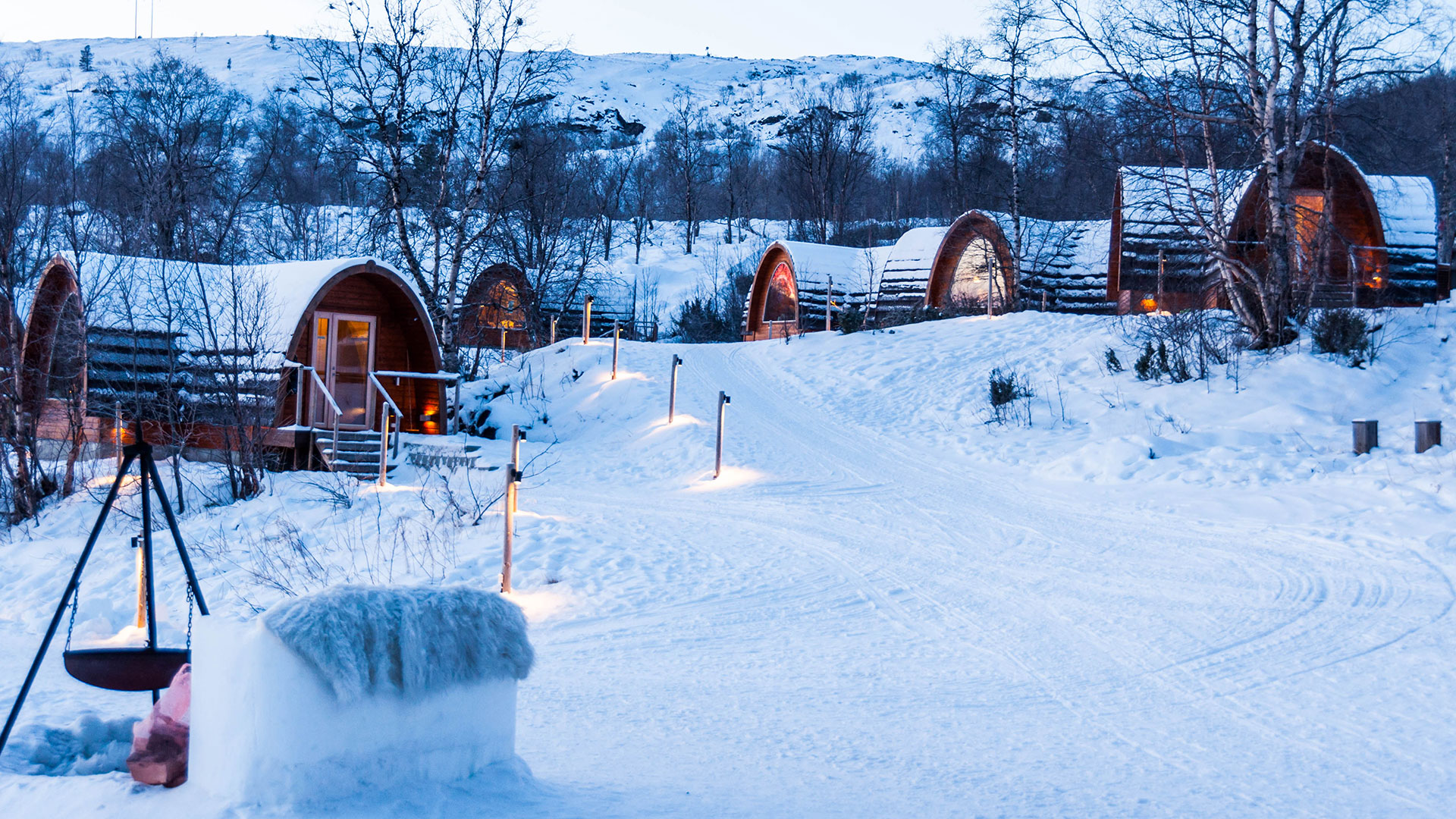 Νύχτες στον πάγο: Τα πιο εντυπωσιακά ice hotels της Ευρώπης-3