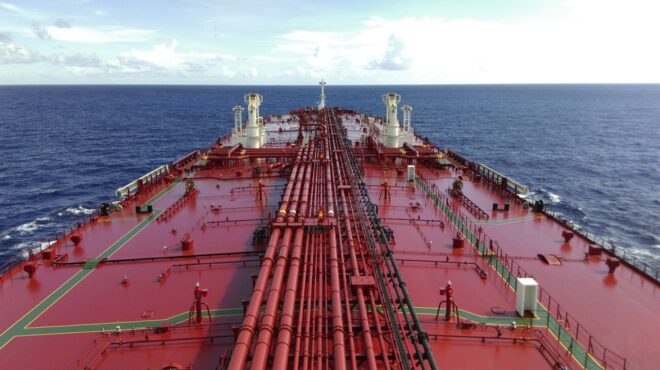 αναθερμαίνονται-οι-σινοκαναδικές-σχ-564017683