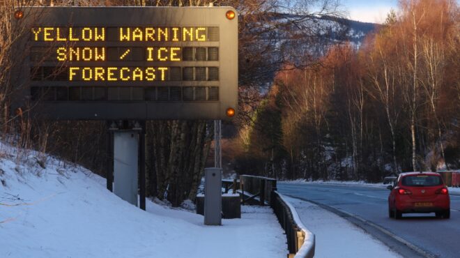 σφοδρή-χιονόπτωση-σε-γαλλία-ολλανδία-564007207