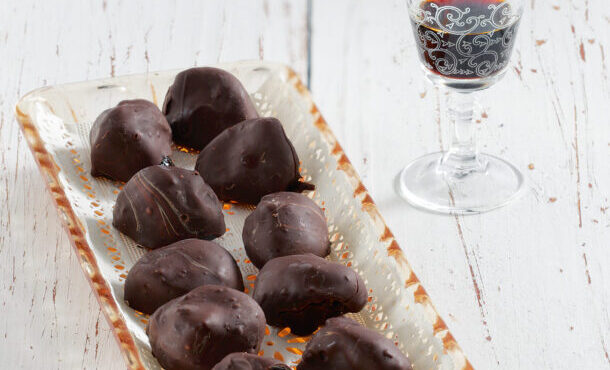 σοκολατάκια-με-δαμάσκηνο-564016948