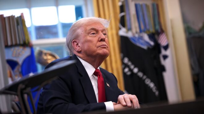 λευκός-οίκος-για-γροιλανδία-πρώτα-η-δι-564009466