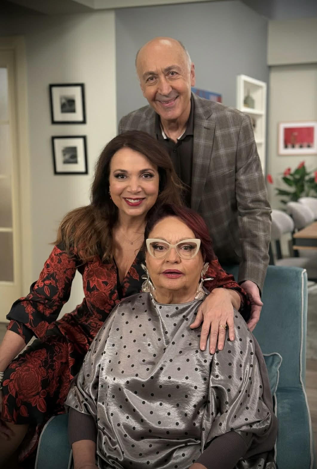 Νέοι ρόλοι, παλιά πρόσωπα και απρόβλεπτες εξελίξεις στο «Σόι σου»-5