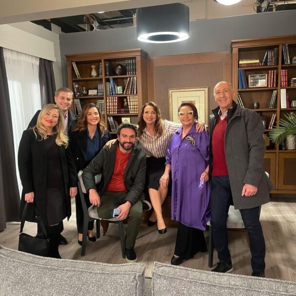 νέοι-ρόλοι-παλιά-πρόσωπα-και-απρόβλεπ-564017728