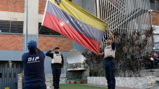 αρθρο-φόλκερ-τουρκ-τι-γίνεται-με-τα-ανθ-564020662