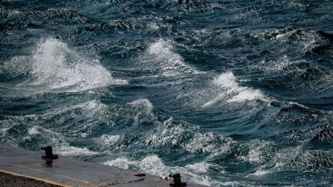 μήλος-ταλαιπωρία-για-1641-επιβάτες-δεν-564015214