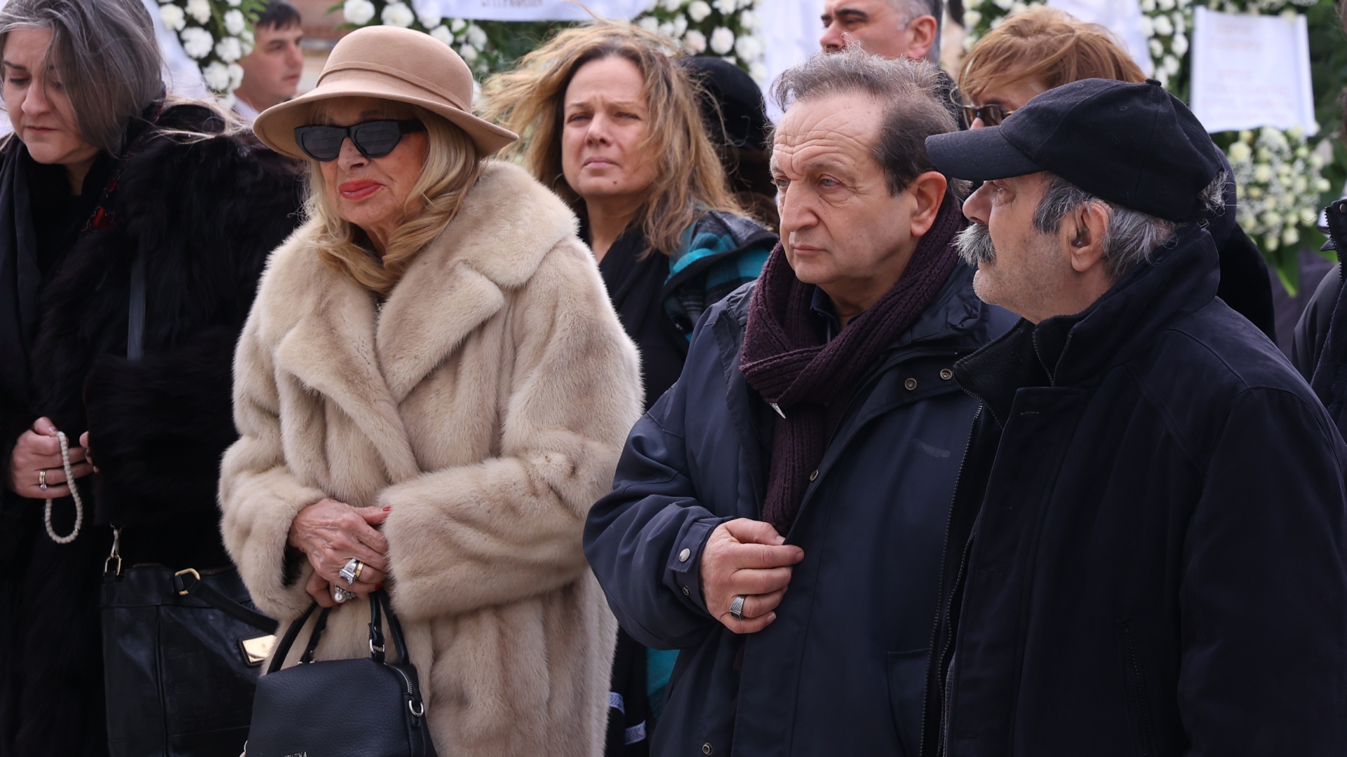 Τελευταίο αντίο στην ηθοποιό Μέλπω Ζαρόκωστα [εικόνες]-8