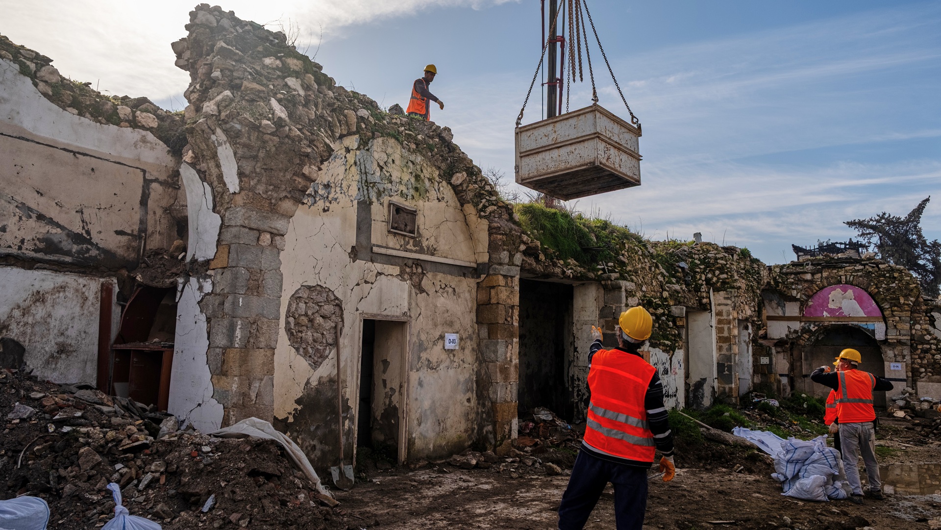 Αντιόχεια, τρία χρόνια μετά τους σεισμούς: Μια Τουρκάλα αρχιτέκτων αναστηλώνει την εκκλησία του Αγίου Παύλου-4
