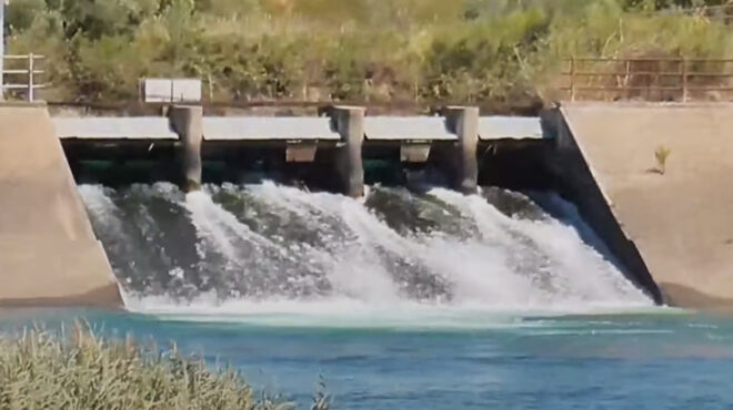 ηλεία-ανοίγουν-τα-θυροφράγματα-της-λί-564064813