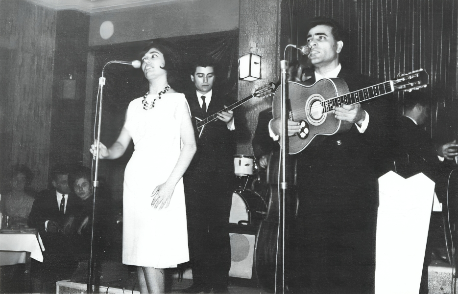 Στέλιος Ζαφειρίου: Ο μπουζουξής που γνώρισε τη Μαρινέλλα στον Καζαντζίδη-1