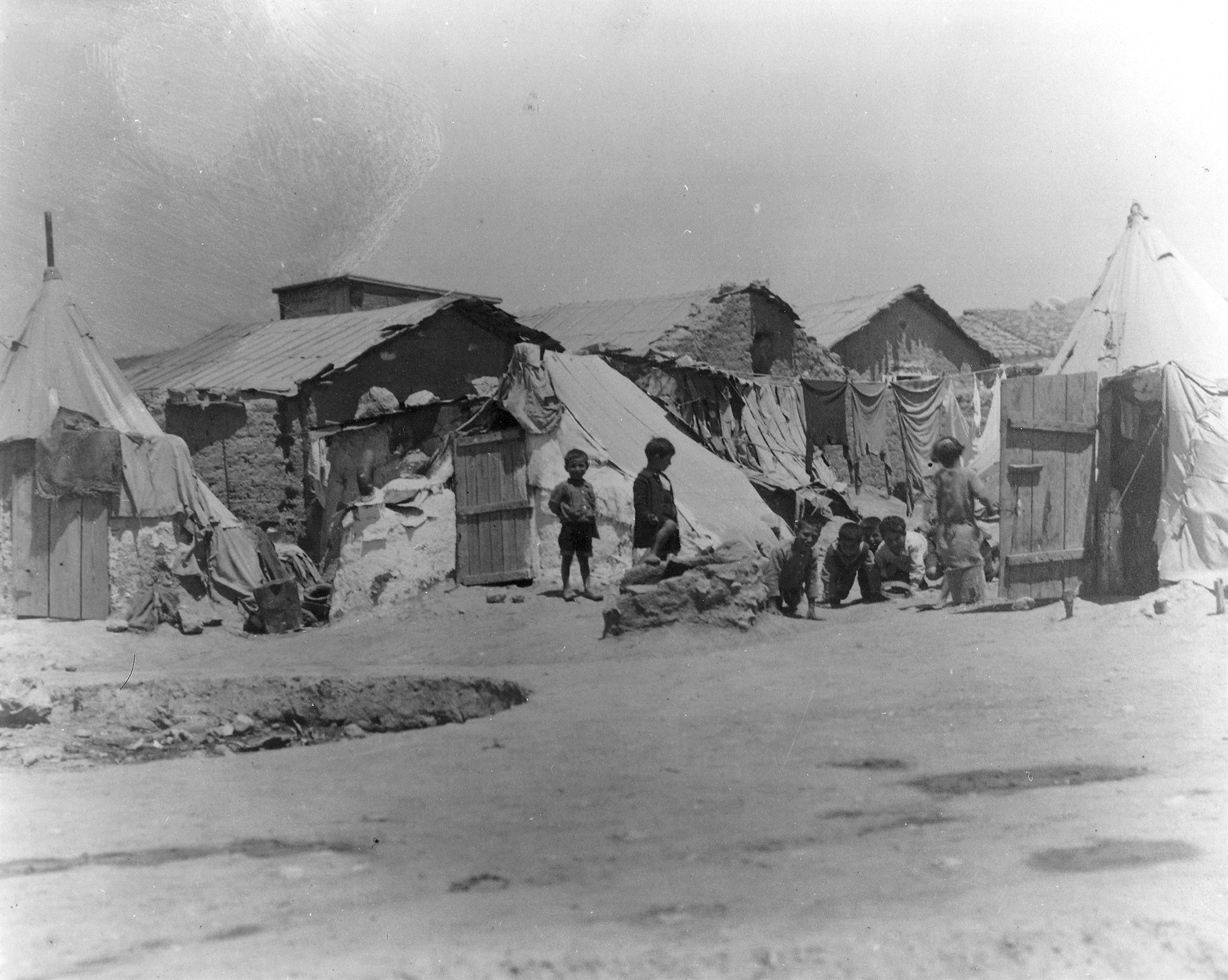 Η σιωπηλή κληρονομιά των προσφυγικών-1