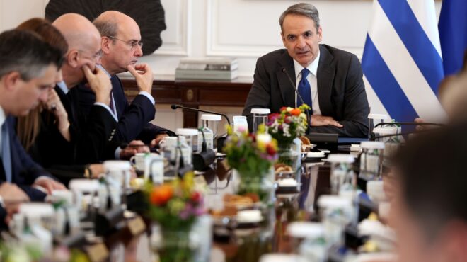 ο-μητσοτάκης-σήκωσε-το-γάντι-πρωθυπ-564098425