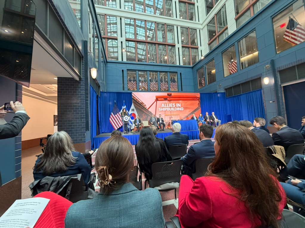 Ουάσιγκτον: Υπεγράφη η συμφωνία της ONEX με την κορεατική Hanwha-4