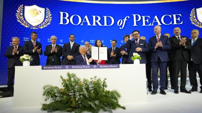 μαρκ-μαζάουερ-στην-κ-τι-χάνει-η-αμερι-564078025