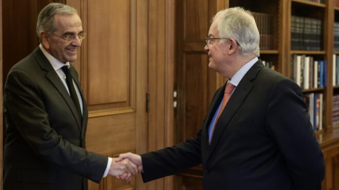 υπέρ-της-συμμετοχής-στο-συμβούλιο-ειρ-564083116