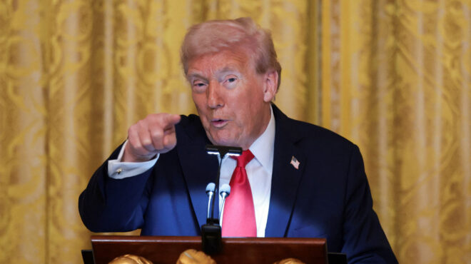 ηπα-εξι-ρεπουμπλικανοί-γύρισαν-την-πλ-564073966